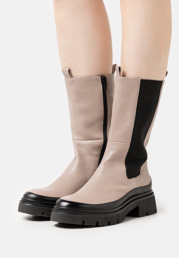 Plateaustiefel Karamell/Schwarz Gabor