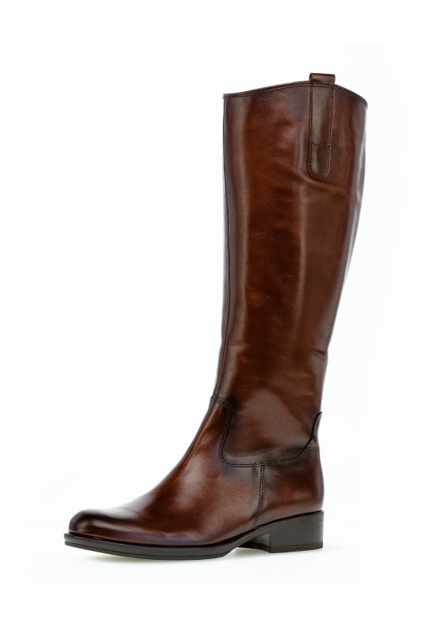 Braune Gabor-Stiefel