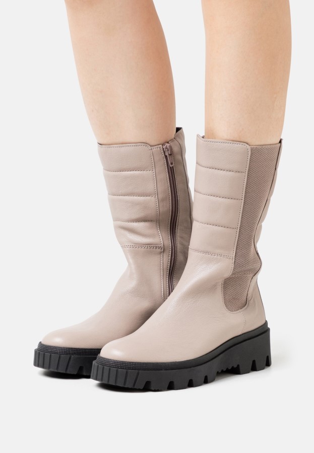 Karamell/graue Plateaustiefel Gabor