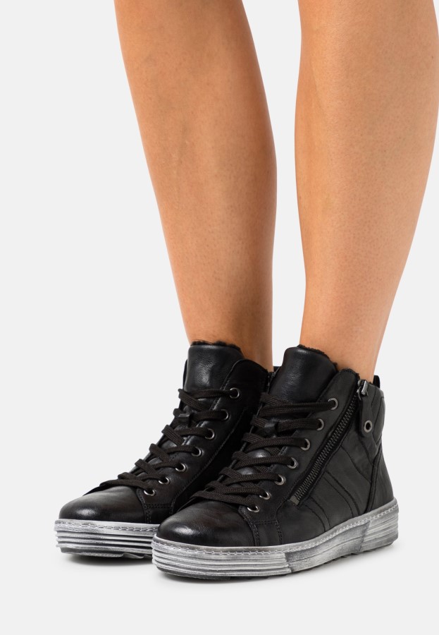 Gabor High-Top-Sneaker In Schwarz